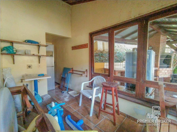 Imagem Casa com 4 Quartos à Venda, 330 m² em Albuquerque - Teresópolis Imagem Casa com 4 Quartos à Venda, 330 m² em Albuquerque - Teresópolis