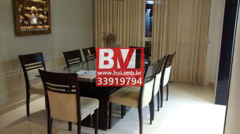 Imagem Casa com 3 Quartos à Venda, 402 m² em Olaria - Rio De Janeiro
