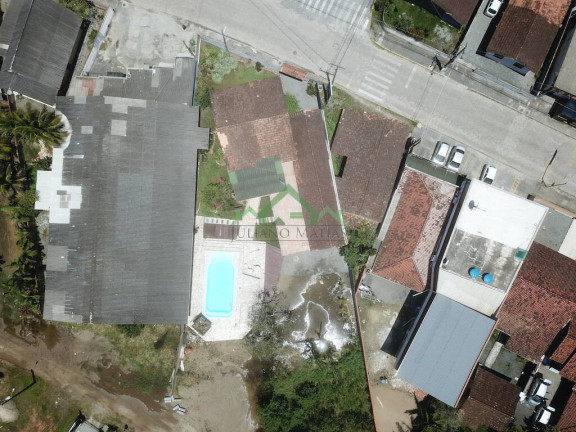 Imagem Sobrado com 3 Quartos à Venda, 282 m² em Centro - Balneário Barra Do Sul