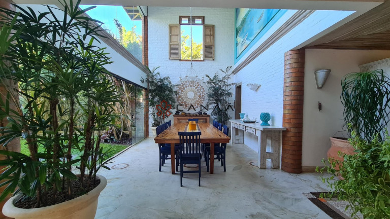 Imagem Casa com 6 Quartos à Venda, 880 m² em Ferradura - Armação Dos Búzios Imagem Casa com 6 Quartos à Venda, 880 m² em Ferradura - Armação Dos Búzios