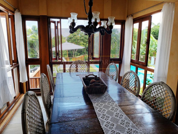 Imagem Casa com 4 Quartos para Temporada, 300 m² em Guaecá - São Sebastião Imagem Casa com 4 Quartos para Temporada, 300 m² em Guaecá - São Sebastião