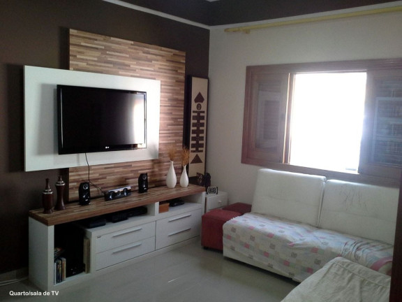 Imagem Casa com 2 Quartos à Venda, 200 m² em Balneário Flórida - Praia Grande Imagem Casa com 2 Quartos à Venda, 200 m² em Balneário Flórida - Praia Grande