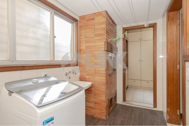 Imagem Apartamento com 4 Quartos à Venda, 191 m² em Mont Serrat - Porto Alegre Imagem Apartamento com 4 Quartos à Venda, 191 m² em Mont Serrat - Porto Alegre