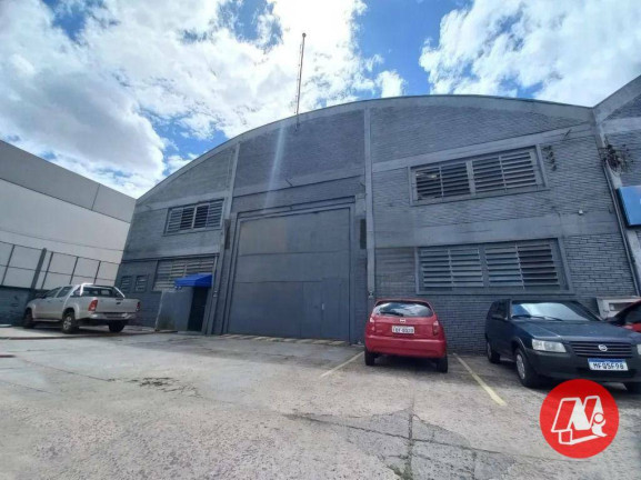 Imagem Galpão para Alugar, 1.070 m² em São João - Porto Alegre Imagem Galpão para Alugar, 1.070 m² em São João - Porto Alegre