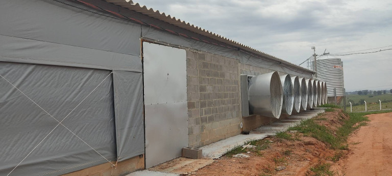 Imagem Chácara com 3 Quartos à Venda, 774 m² em Zona Rural - Alambari Imagem Chácara com 3 Quartos à Venda, 774 m² em Zona Rural - Alambari