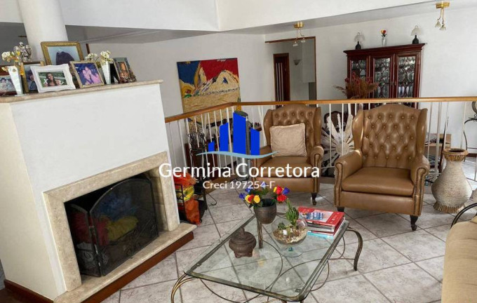 Imagem Casa com 4 Quartos à Venda, 306 m² em Alphaville - Santana De Parnaíba Imagem Casa com 4 Quartos à Venda, 306 m² em Alphaville - Santana De Parnaíba