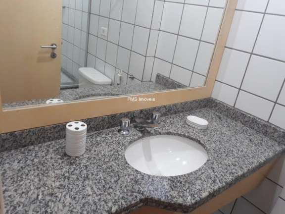 Imagem Imóvel com 1 Quarto para Alugar, 53 m² em Moema - São Paulo Imagem Imóvel com 1 Quarto para Alugar, 53 m² em Moema - São Paulo