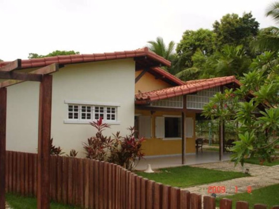Imagem Casa com 5 Quartos à Venda, 200 m² em Estrada Do Coco - Lauro De Freitas Imagem Casa com 5 Quartos à Venda, 200 m² em Estrada Do Coco - Lauro De Freitas