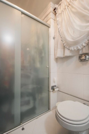 Imagem Imóvel com 3 Quartos à Venda, 109 m² em Auxiliadora - Porto Alegre Imagem Imóvel com 3 Quartos à Venda, 109 m² em Auxiliadora - Porto Alegre