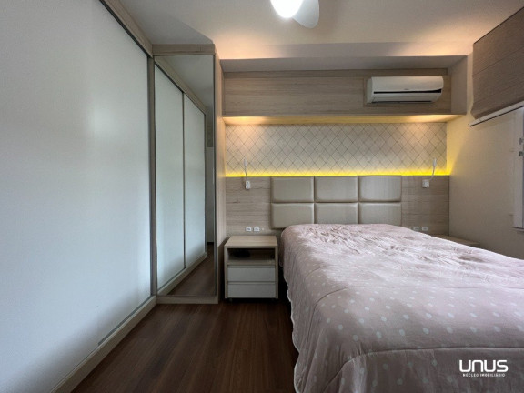 Imagem Casa com 3 Quartos à Venda, em Estreito - Florianópolis Imagem Casa com 3 Quartos à Venda, em Estreito - Florianópolis