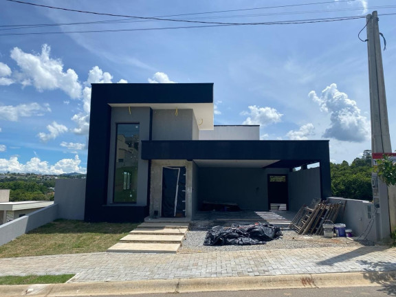 Casa de Condomínio à Venda, 262 m² em Chácaras Cataguá - Taubaté