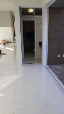Imagem Casa com 4 Quartos à Venda, 502 m² em Condomínio Belvedere - Cuiabá Imagem Casa com 4 Quartos à Venda, 502 m² em Condomínio Belvedere - Cuiabá