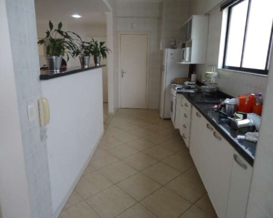 Imagem Apartamento com 4 Quartos à Venda, 154 m² em Pitangueiras - Guarujá