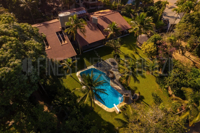 Imagem Casa com 5 Quartos à Venda, 1.000 m² em Domingas Dias - Ubatuba