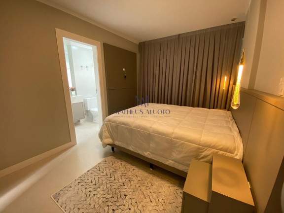 Imagem Apartamento com 4 Quartos à Venda, 175 m² em Meia Praia - Itapema