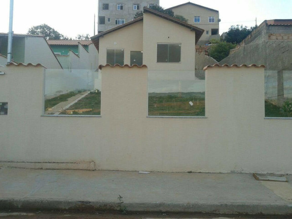 Casa com 2 Quartos à Venda, 54 m² em São Pedro - Esmeraldas