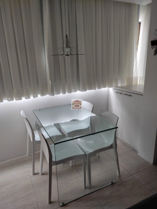 Imagem Apartamento com 1 Quarto à Venda, 30 m² Imagem Apartamento com 1 Quarto à Venda, 30 m²