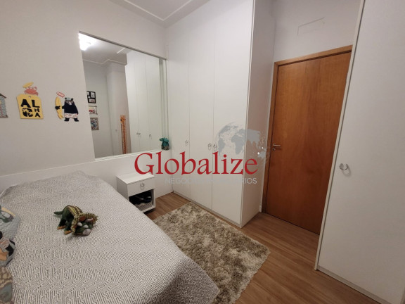Imagem Imóvel com 2 Quartos à Venda, em Encruzilhada - Santos Imagem Imóvel com 2 Quartos à Venda, em Encruzilhada - Santos