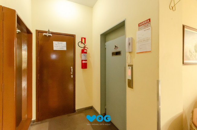 Imagem Imóvel com 2 Quartos à Venda, 72 m² em Santa Cecília - Porto Alegre