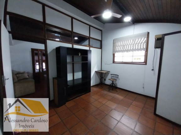 Imagem Casa com 5 Quartos à Venda, 145 m² em Charitas - Niterói Imagem Casa com 5 Quartos à Venda, 145 m² em Charitas - Niterói