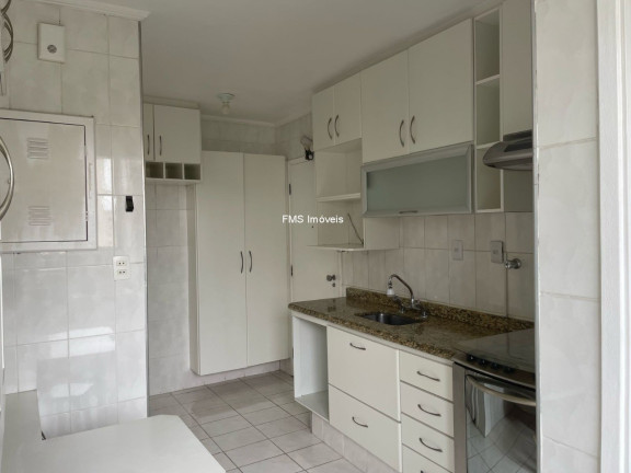 Imagem Imóvel com 3 Quartos à Venda, 90 m² em Moema - São Paulo Imagem Imóvel com 3 Quartos à Venda, 90 m² em Moema - São Paulo