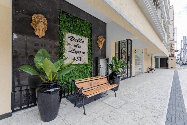 Apartamento com 3 Quartos à Venda, 119 m² em Meia Praia - Itapema