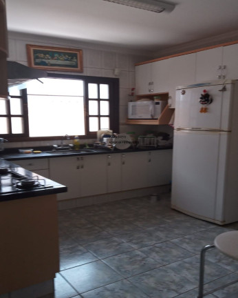 Imagem Sobrado com 3 Quartos à Venda, 250 m² em Vila Suissa - Mogi Das Cruzes Imagem Sobrado com 3 Quartos à Venda, 250 m² em Vila Suissa - Mogi Das Cruzes