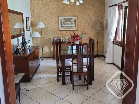Imagem Casa com 3 Quartos à Venda, 287 m² em Tristeza - Porto Alegre Imagem Casa com 3 Quartos à Venda, 287 m² em Tristeza - Porto Alegre