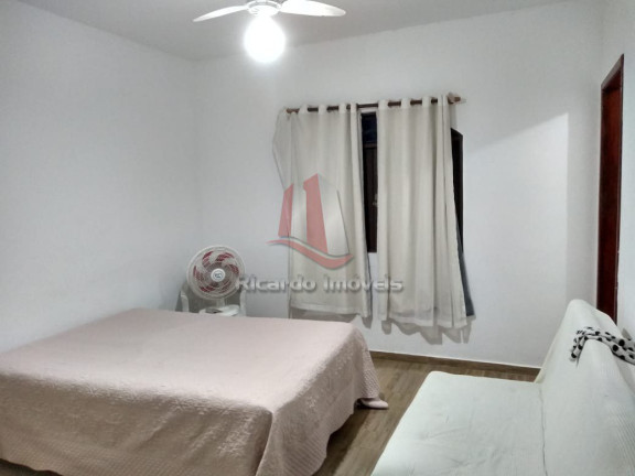 Imagem Imóvel com 3 Quartos à Venda, 400 m² em Peró - Cabo Frio Imagem Imóvel com 3 Quartos à Venda, 400 m² em Peró - Cabo Frio