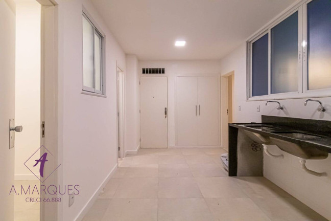 Imagem Apartamento com 4 Quartos à Venda, 330 m² em Copacabana - Rio De Janeiro