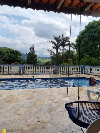 Imagem Chácara com 4 Quartos para Alugar, 800 m² em Bairro Canedos - Piracaia Imagem Chácara com 4 Quartos para Alugar, 800 m² em Bairro Canedos - Piracaia