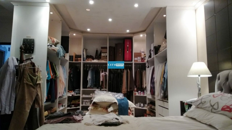 Imagem Casa com 4 Quartos à Venda, 700 m² em Jardim Itatiaia - Campinas