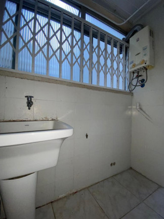 Imagem Apartamento com 2 Quartos à Venda, 55 m² em São João - Porto Alegre Imagem Apartamento com 2 Quartos à Venda, 55 m² em São João - Porto Alegre