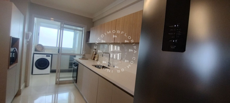 Imagem Apartamento com 4 Quartos à Venda, 251 m² em Canasvieiras - Florianópolis Imagem Apartamento com 4 Quartos à Venda, 251 m² em Canasvieiras - Florianópolis