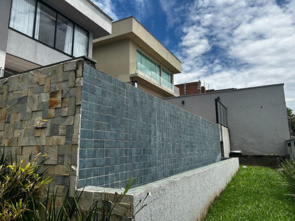 Imagem Sobrado com 3 Quartos para Alugar, 270 m² em Condomínio Do Lago - Goiânia Imagem Sobrado com 3 Quartos para Alugar, 270 m² em Condomínio Do Lago - Goiânia