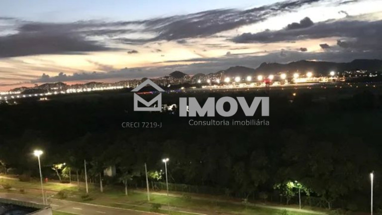 Imagem Apartamento com 3 Quartos à Venda, 100 m² em Jardim Camburi - Vitória Imagem Apartamento com 3 Quartos à Venda, 100 m² em Jardim Camburi - Vitória