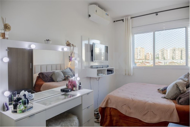 Imagem Apartamento com 2 Quartos à Venda, 58 m² em Passo Da Areia - Porto Alegre