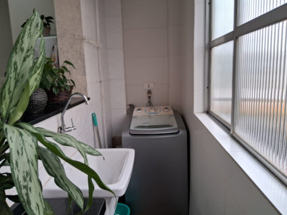 Imagem Apartamento com 2 Quartos à Venda, 65 m² em Embaré - Santos