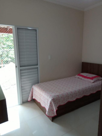Imagem Casa com 3 Quartos à Venda, 120 m² em Vila São Geraldo - Taubaté Imagem Casa com 3 Quartos à Venda, 120 m² em Vila São Geraldo - Taubaté
