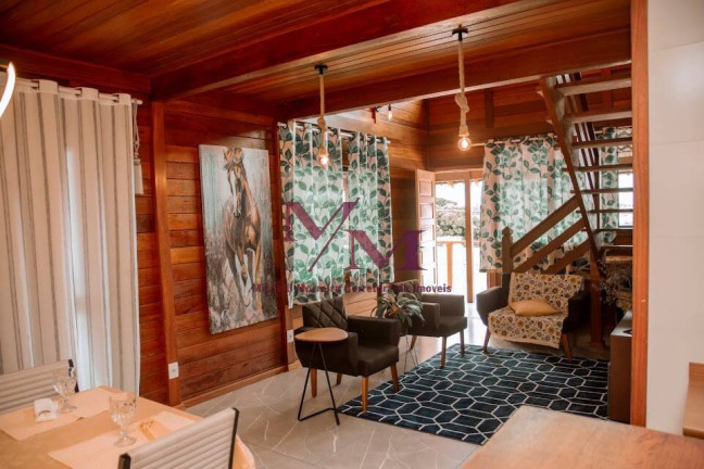 Imagem Sobrado com 4 Quartos à Venda, 360 m² em Distrito Bom Jesus - Matozinhos Imagem Sobrado com 4 Quartos à Venda, 360 m² em Distrito Bom Jesus - Matozinhos