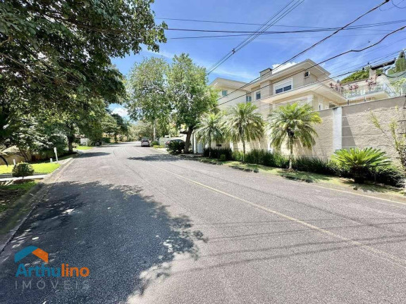 Imagem Casa com 4 Quartos à Venda ou Locação, 358 m² em Fazendinha - Carapicuíba Imagem Casa com 4 Quartos à Venda ou Locação, 358 m² em Fazendinha - Carapicuíba