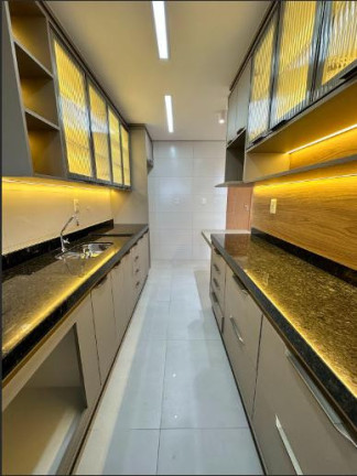 Imagem Imóvel com 2 Quartos à Venda, 71 m² em Guilhermina - Praia Grande