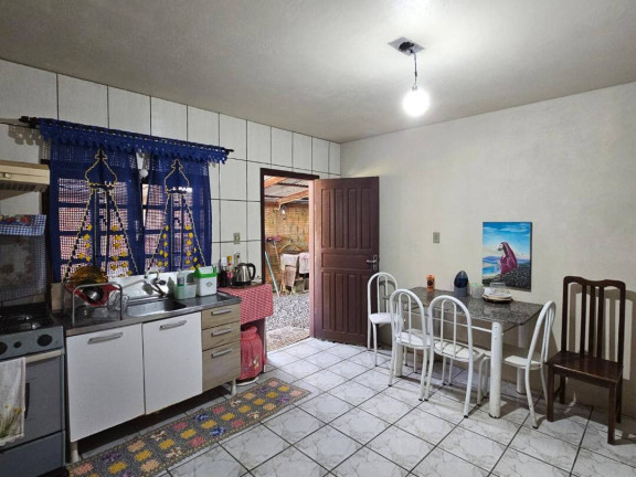 Imagem Casa com 2 Quartos à Venda, 83 m² em Pinheiros - Balneário Barra Do Sul Imagem Casa com 2 Quartos à Venda, 83 m² em Pinheiros - Balneário Barra Do Sul