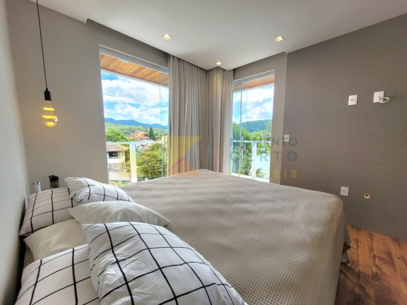 Imagem Casa com 3 Quartos à Venda, 300 m² em Barragem Alto Cedro - Rio Dos Cedros Imagem Casa com 3 Quartos à Venda, 300 m² em Barragem Alto Cedro - Rio Dos Cedros