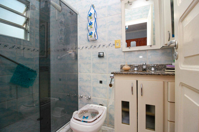 Imagem Casa com 4 Quartos à Venda, 575 m² em Encruzilhada - Santos Imagem Casa com 4 Quartos à Venda, 575 m² em Encruzilhada - Santos