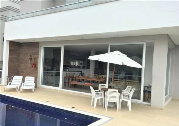 Imagem Casa de Condomínio com 4 Quartos à Venda, 530 m² em Córrego Grande - Florianópolis Imagem Casa de Condomínio com 4 Quartos à Venda, 530 m² em Córrego Grande - Florianópolis