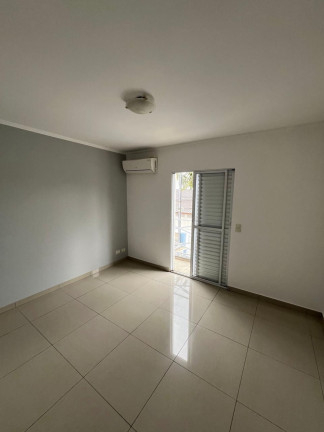Imagem Casa com 3 Quartos à Venda, em Jardim Monte Alegre - Taboão Da Serra Imagem Casa com 3 Quartos à Venda, em Jardim Monte Alegre - Taboão Da Serra