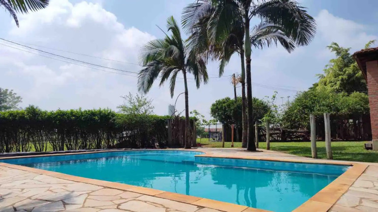 Imagem Imóvel com 2 Quartos à Venda, 200 m² em Loiolas - Limeira Imagem Imóvel com 2 Quartos à Venda, 200 m² em Loiolas - Limeira