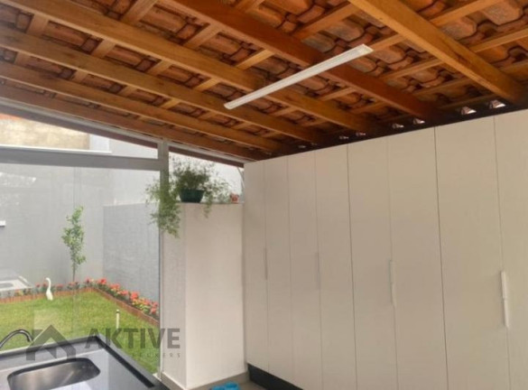 Imagem Casa de Condomínio com 4 Quartos à Venda, 176 m² em Vila Santo Antonio De Carapicuiba - Cotia Imagem Casa de Condomínio com 4 Quartos à Venda, 176 m² em Vila Santo Antonio De Carapicuiba - Cotia