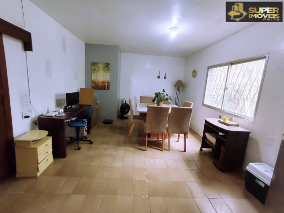 Imagem Casa com 2 Quartos à Venda, 592 m² em Três Vendas - Pelotas